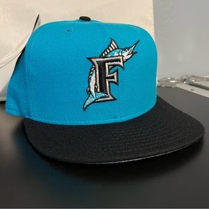 Vintage Deadstock Florida Marlins New Era 59/50 Fitted Hat